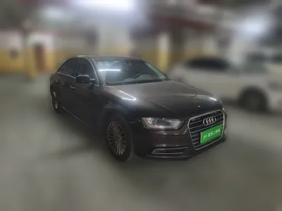 Audi A4L 2016, 119000 км, за 55553 CNY