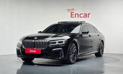 BMW 7-Series · 2021 год
