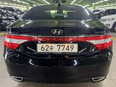 Hyundai Grandeur 2013, 177230 км, за 4500000 KRW