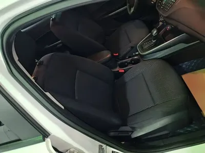 Ford Escort 2019, 102500 км, за 28600 CNY - фото 25