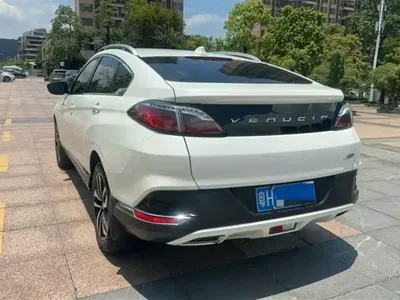 Venucia T90 2017, 120000 км, за 27799 CNY - фото 6