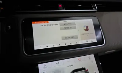 Land Rover Range Rover Velar 2018, 129686 км, за 25990000 KRW - фото 30
