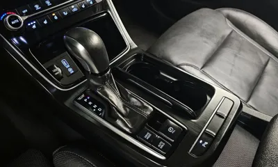 Hyundai Grandeur 2018, 164920 км, за 10500000 KRW - фото 9