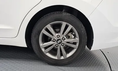 Hyundai Avante 2017, 118346 км, за 9600000 KRW - фото 21