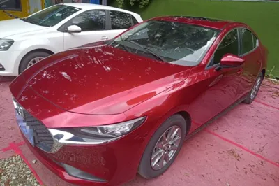 Mazda Mazda 3 Axela · 2020 год