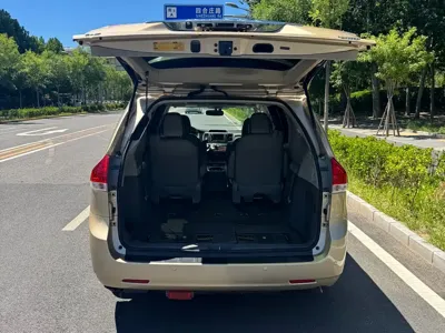 Toyota Sienna 2014, 135000 км, за 95000 CNY - фото 7