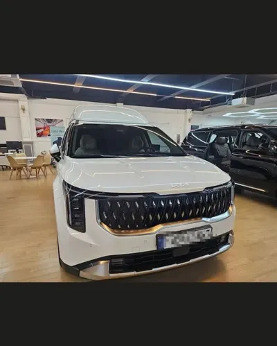 Kia Canival 2025, 4558 км, за 65000000 KRW - фото 2