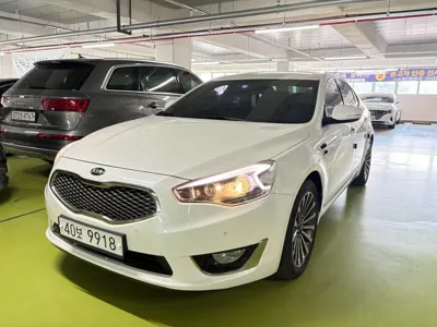 Kia K7 · 2015 год