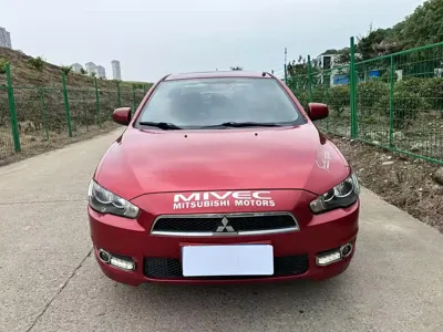 Mitsubishi Lancer EX 2013, 100000 км, за 15800 CNY