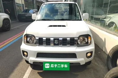 Suzuki Jimny 2015, 72400 км, за 100841.08 CNY