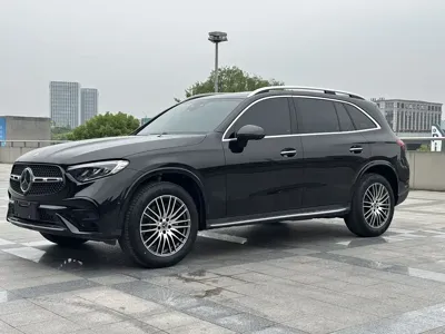Mercedes-Benz GLC · 2026 год