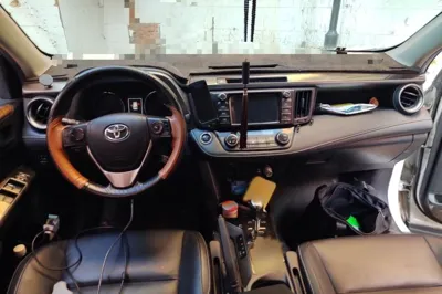 Toyota RAV4 2016, 100700 км, за 73613.32 CNY - фото 18