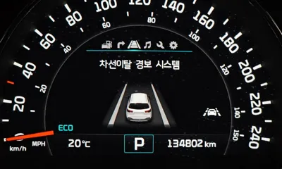 Kia Sorento 2015, 134802 км, за 13300000 KRW - фото 19