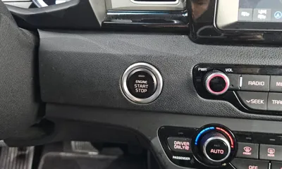Kia Niro 2018, 132035 км, за 12200000 KRW - фото 28
