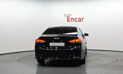 Genesis G80 2018, 68571 км, за 19700000 KRW