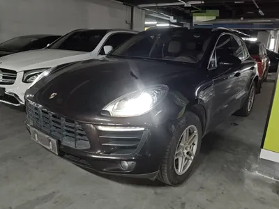 Porsche Macan · 2016 год