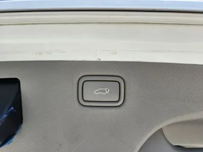 Kia Canival 2018, 142951 км, за 12500000 KRW - фото 18