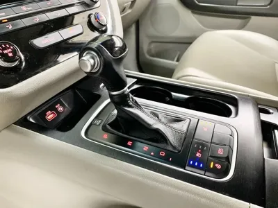 Kia Canival 2015, 256861 км, за 5500000 KRW - фото 11