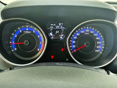 Hyundai Avante 2012, 72010 км, за 3590000 KRW - фото 10