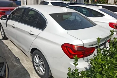 BMW 1 Series 2017, 90500 км, за 56308.9 CNY - фото 13