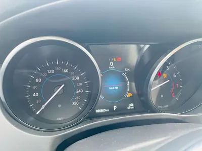 Jaguar F-Pace 2020, 86000 км, за 95800 CNY - фото 17