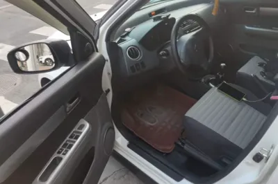 Suzuki Swift 2016, 39800 км, за 35487.32 CNY - фото 19