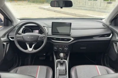 Chevrolet Trax 2019, 42100 км, за 51997.67 CNY - фото 17