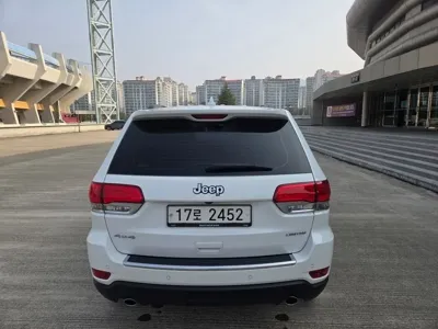 Jeep Cherokee 2018, 69196 км, за 15950000 KRW