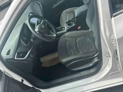 Chevrolet Cavalier 2018, 72000 км, за 35800 CNY - фото 8