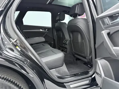 Audi Q5L 2024, 36000 км, за 217000 CNY - фото 15