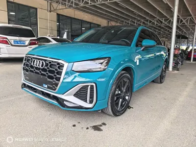 Audi Q2L · 2022 год