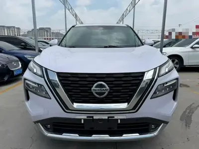 Nissan X-Trail 2021, 30000 км, за 105000 CNY