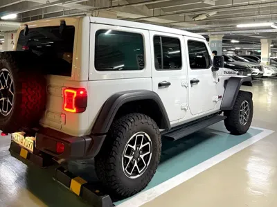 Jeep Wrangler 2024, 19000 км, за 69000000 KRW - фото 9