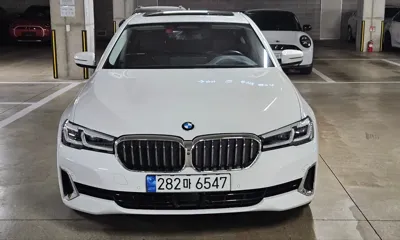 BMW 5-Series 2023, 58567 км, за 42000000 KRW