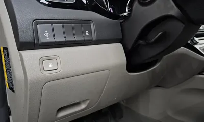 Kia Canival 2017, 250289 км, за 8800000 KRW - фото 28