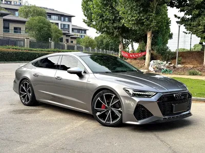 Audi A7 2020, 50000 км, за 228000 CNY