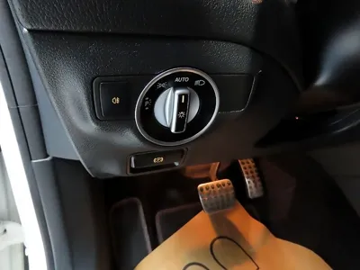Mercedes-Benz CLA-Class 2018, 99407 км, за 12900000 KRW - фото 15