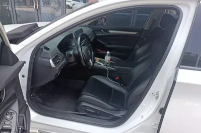 Honda Accord 2018, 105600 км, за 75940.11 CNY - фото 15
