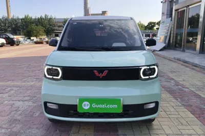 Wuling Hongguang MINIEV 2021, 51100 км, за 33238.6 CNY