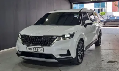 Kia Canival · 2023 год