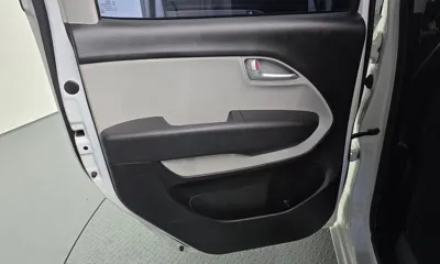 Kia Ray 2021, 20401 км, за 9890000 KRW - фото 25