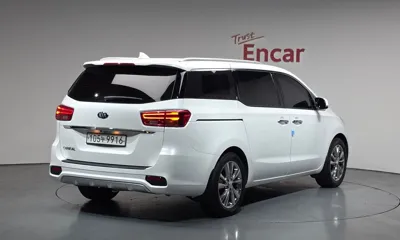 Kia Canival 2020, 63037 км, за 22400000 KRW