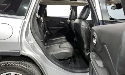 Jeep Cherokee 2015, 117351 км, за 7900000 KRW - фото 12