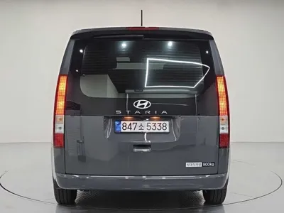 Hyundai Staria 2025, 7673 км, за 31900000 KRW