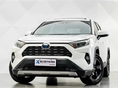 Toyota RAV4 2021, 15800 км, за 120000 CNY - фото 3