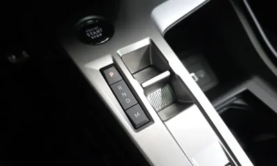 Peugeot 308 2025, 13580 км, за 34300000 KRW - фото 9