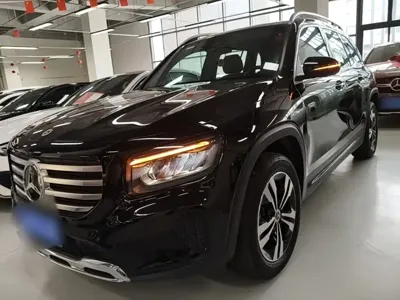 Mercedes-Benz GLB 2023, 26500 км, за 161300 CNY