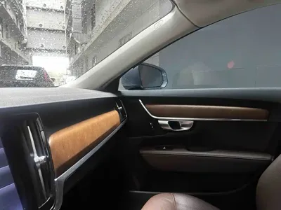 Volvo S90 2019, 52000 км, за 121800 CNY - фото 17