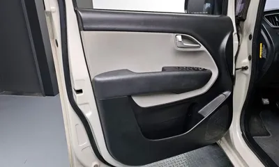 Kia Ray 2016, 132693 км, за 7900000 KRW - фото 24