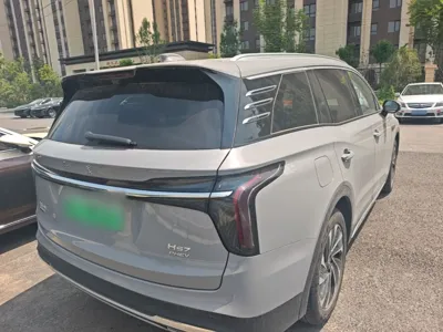 Hongqi HS7 PHEV 2024, 13899 км, за 166767.78 CNY - фото 6